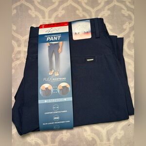 Greg Norman’s Men's Navy Performance Pants with Flex Waistband NWT